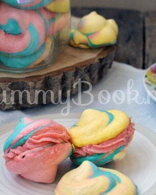 Разноцветное безе