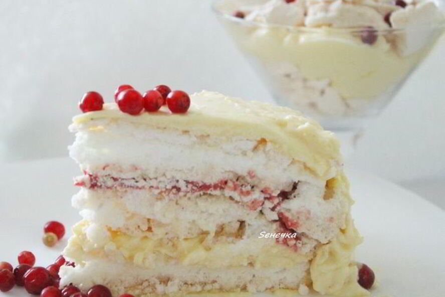 Рецепт торта-безе с брусничным курдом