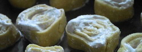 творожные булочки с начинкой безе. Шаг 8