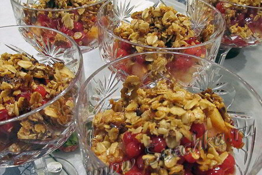 Рецепт десерта из яблок и смородины