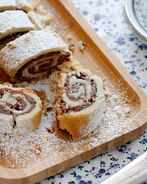 Рулет с халвой