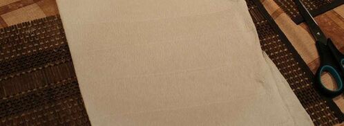 елка из шампанского и конфет. Шаг 5