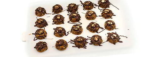 конфеты из миндаля и сухофруктов. Шаг 8