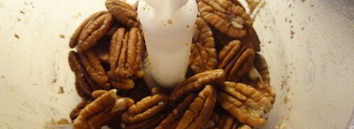 конфеты ручной работы на меду с орехом пекан. Шаг 6