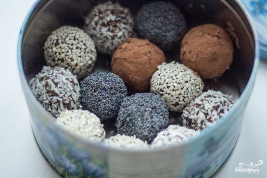 Рецепт веганских конфет из сухофруктов