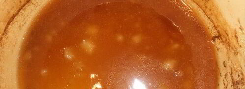 арахисовый десерт с карамельным кремом и шоколадной глазурью без выпечки. Шаг 4