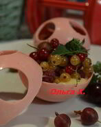 Клубничные шоколадные шары с лимонным кремом