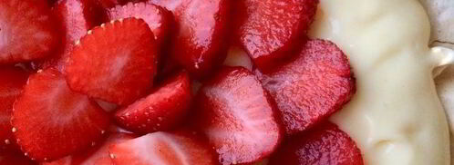 павлова с клубникой и заварным кремом. Шаг 7