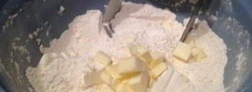 воздушные слоечки крем-чиз. Шаг 5