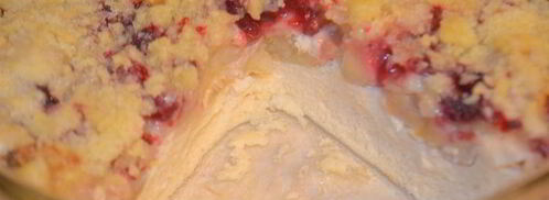 запеченный крем из ряженки с сочной начинкой и под штрейзелем. Шаг 8