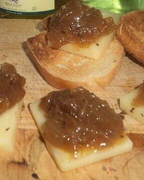 Белый луковый мармелад