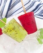 Домашние мороженое фруктовый лед в блендере