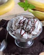 Мороженое из банана и молока