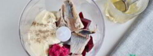 пикантный свекольный мусс с селедкой. Шаг 3