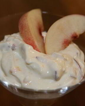 Творожно-сливочный мусс с нектарином