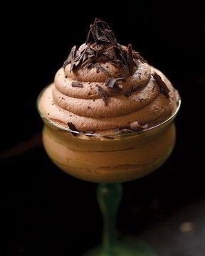 Воздушный шоколадный мусс с ванилью