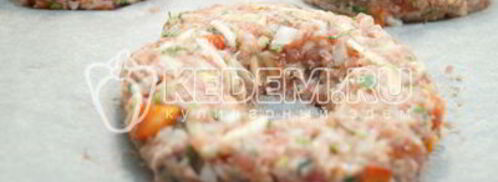 пасхальные мясные колечки с яйцом. Шаг 7