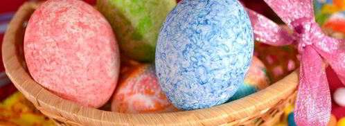 яйца пасхальные окрашенные цветным рисом. Шаг 7