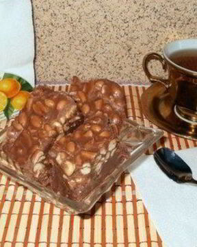 Домашний щербет с дробленым арахисом