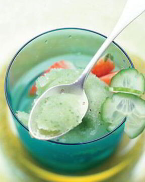 Огуречный щербет с фруктовым салатом