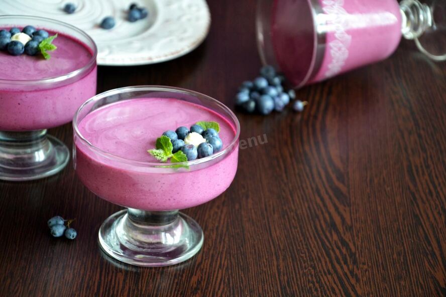 Рецепт сметанного желе с черникой