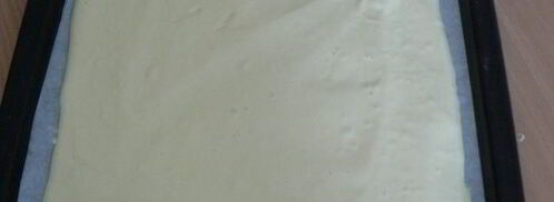 рулет бисквитный с клубнично-сливочным суфле. Шаг 4