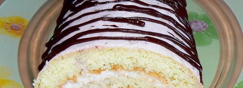 рулет бисквитный с клубнично-сливочным суфле. Шаг 10