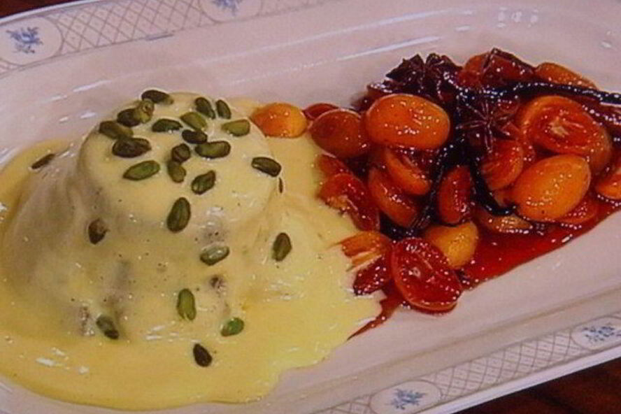 Рецепт шоколадного суфле под кофейным сабайоном с пряным кумкватом