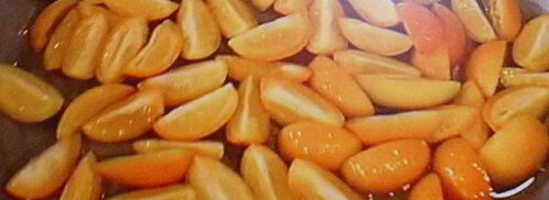 шоколадное суфле под кофейным сабайоном с пряным кумкватом. Шаг 8