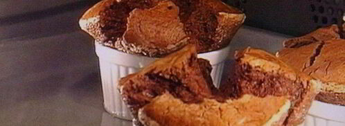 шоколадное суфле под кофейным сабайоном с пряным кумкватом. Шаг 10