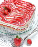 Торт-тирамису с клубникой и шампанским