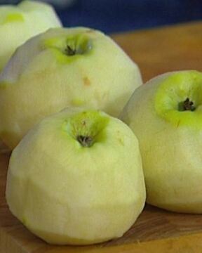 Яблочное пюре