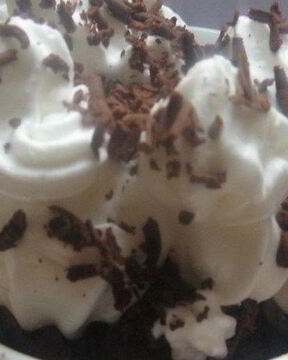 Банановый десерт с зефиром