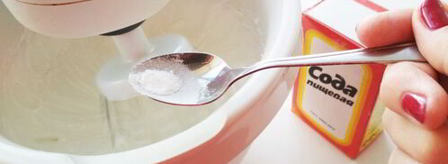 бисквит с вишней и зефирным кремом. Шаг 7