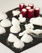 Маршмеллоу в малиновой глазировке