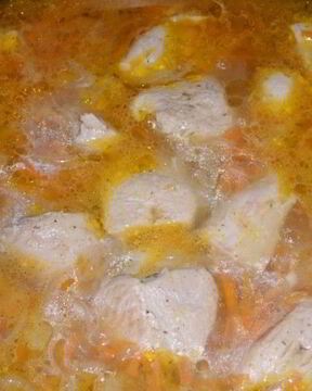 Азу из индейки с шафрановой подливой