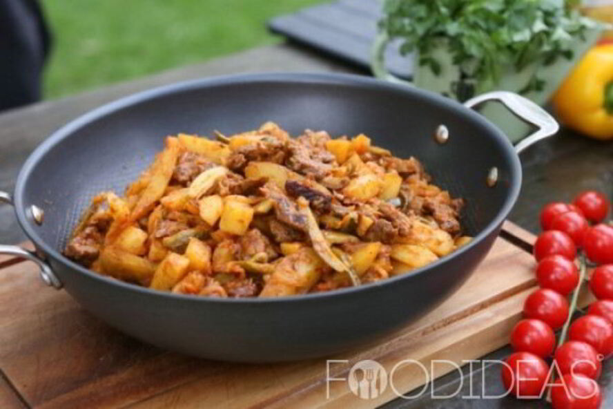 Рецепт азу по-татарски с солеными огурцами