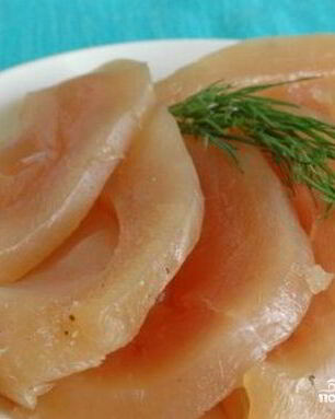 Бастурма из индейки в мультиварке