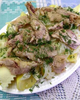 Бешбармак с мясом индейки по-русски