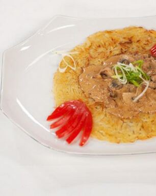 Драник с грибным соусом