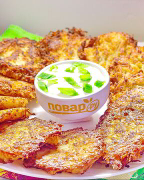 Драники из картофеля, кабачка и яблока