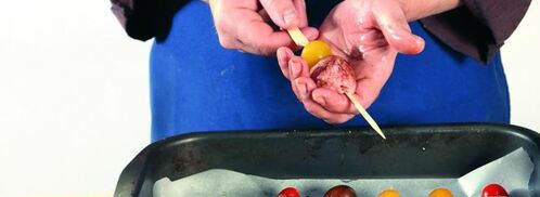 шашлычки с фрикадельками в соусе терияки. Шаг 5