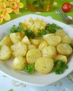 Картофель кусочками в духовке