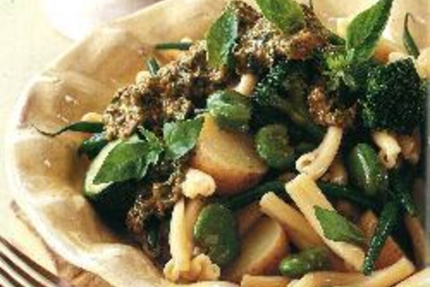 Рецепт картофеля с пастой, овощами и песто