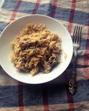 Сливочный рис с шампиньонами и орегано