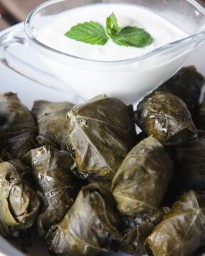 Ароматная долма с мацони