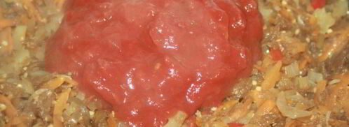 голубцы с мраморной говядиной во вкуснейшем сметанно-овощном соусе. Шаг 11