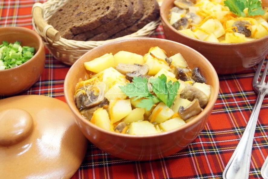 Рецепт горшочков с грибами в духовке