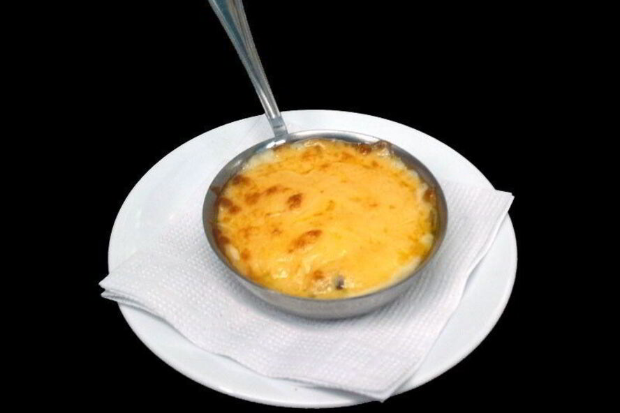 Рецепт грибов, запеченных в сметанном соусе