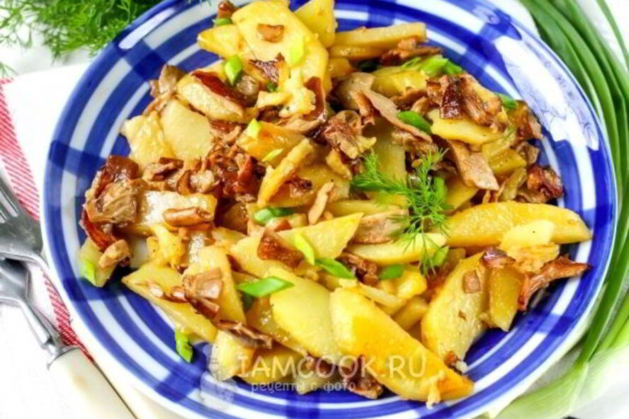 Рецепт жареных рыжиков с картошкой